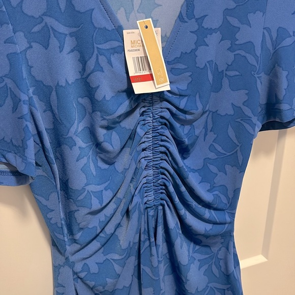 NWT [MICHAEL Michael Kors] Printed Ruched Top in Grecian Blue Women’s Petite XS - Picture 8 of 13